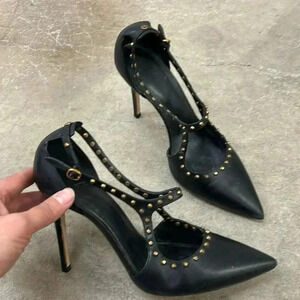 Michael kors pointy toe mary jae pumps